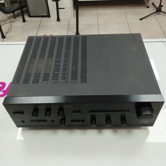 6-6-165836-1-Amplificador HiFi Teac A-x800