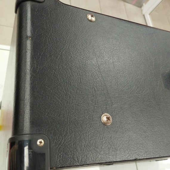6-6-166645-7-Amplificador Guitarra Blackstar ID260