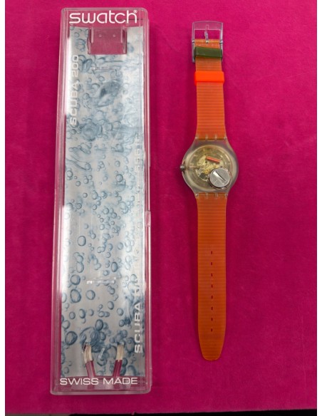 6-6-168610-2-Reloj pulsera premium unisex swatch scuba 200