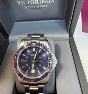 6-9-74695-1-Reloj Pulsera Caballero Victorinox 241603 Maverick Azul  2