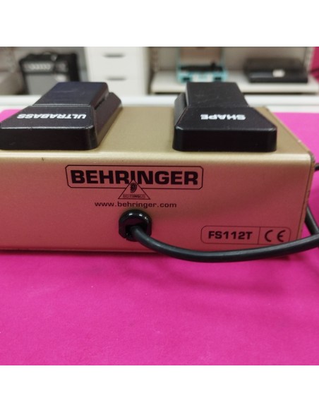 6-6-163730-2-Pedal Efectos Pedal footswitch doble Behringer FS112 T