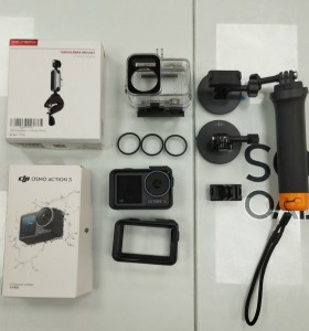 6-6-165512-1-Videocámara Digital DJI Osmo Action 3 Con Accesorios