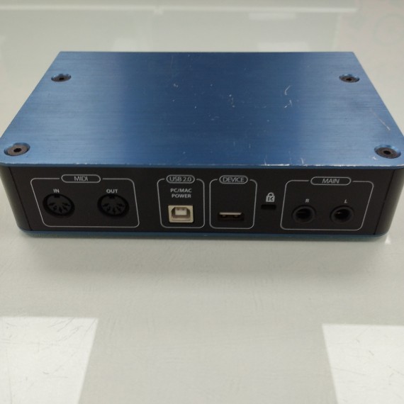 6-6-165891-4-Música Profesional Presonus Audiobox ITwo