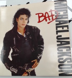 6-6-168390-1-Coleccionismo musical michael jackson bad