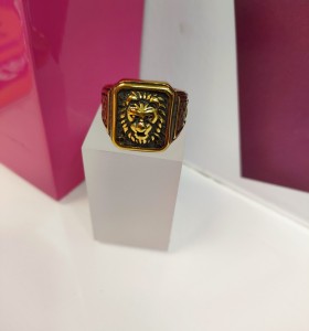 6-9-75659-1-Anillo acero dorado con simbolo de leon T26 