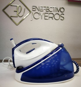 1-1-252954-1-Centro Planchado Phillips GC6621