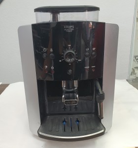 1-1-263589-1-Cafetera Krups Quattro Force EA81