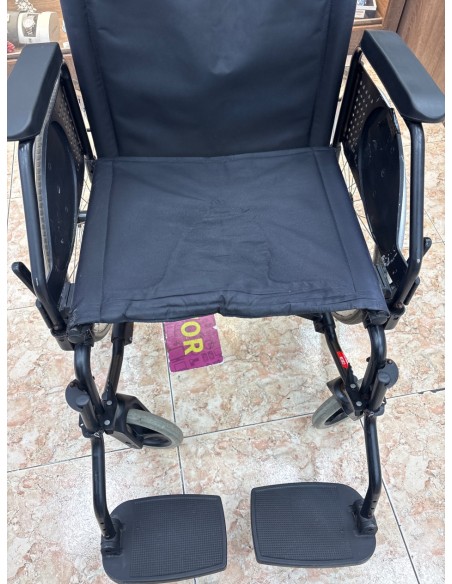 1-1-272970-2-Silla De Ruedas Silla De Ruedas Orthos Negra