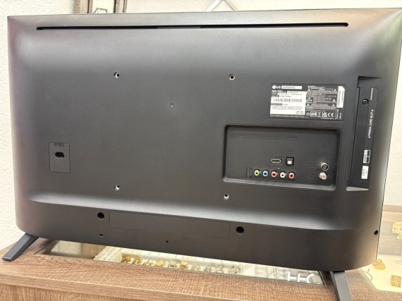1-1-259885-3-Televisor LED LG 32 Lm550bplb