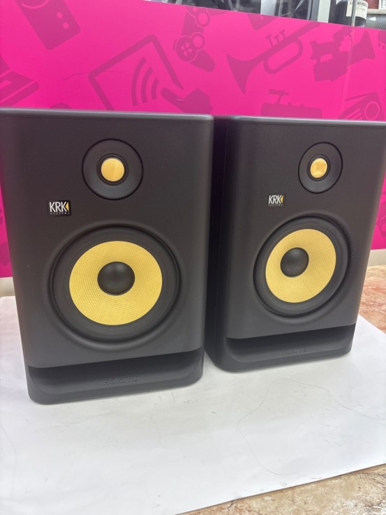 1-1-260301-1-Sonido KRK Rokit RP7 G4 Pack 2 Monitores De Estudio De Campo Cercano Activo 