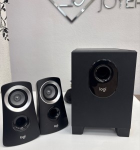 1-1-266406-1-Sonido ALTAVOCES 2.1 Negro Z313