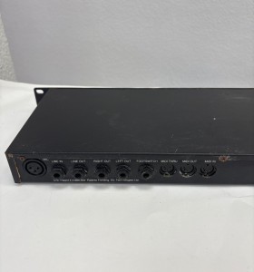 1-1-266522-1-Crossover Digitech Vocalist II Vocal  2