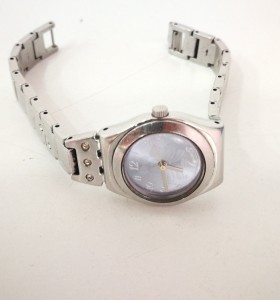 1-1-197353-1-Reloj De Mujer Swatch Irony  2
