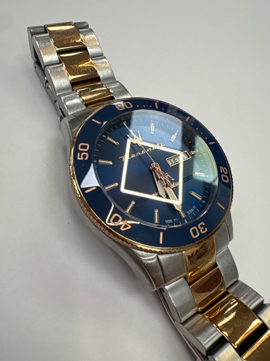 1-1-264397-3-Reloj Pulsera Caballero Masserati 03090