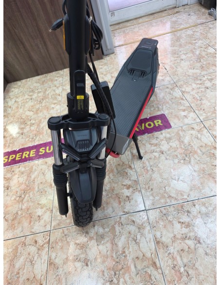 1-1-269031-2-Patinete Segway ZT3 Pro 