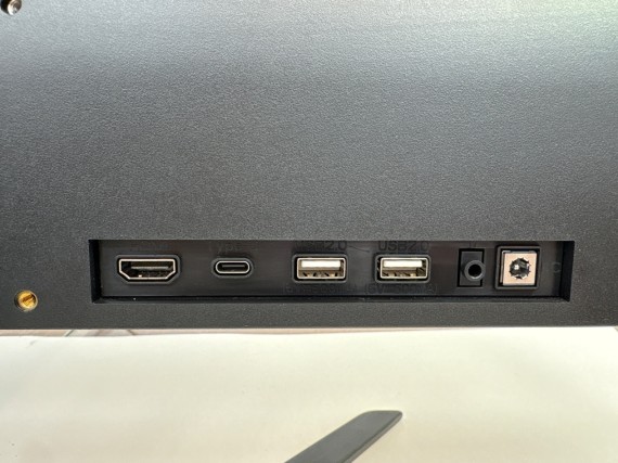 1-1-267655-3-Monitor LED Peaq Pmos27 