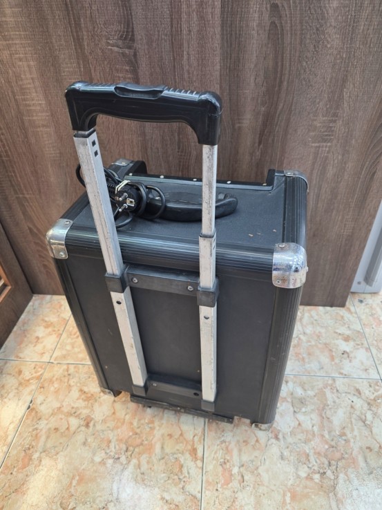 1-1-270546-3-Amplificador LD Systems RJ10 Portable