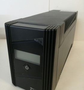 1-1-232792-1-Periféricos Sai Powertronix Lcd 650 Negro