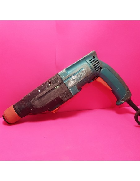 1-8-65765-1-Taladro Percutor Makita HR2410 sin garantia