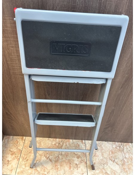 1-1-272296-3-Escalera Vigris 3 Peldaños