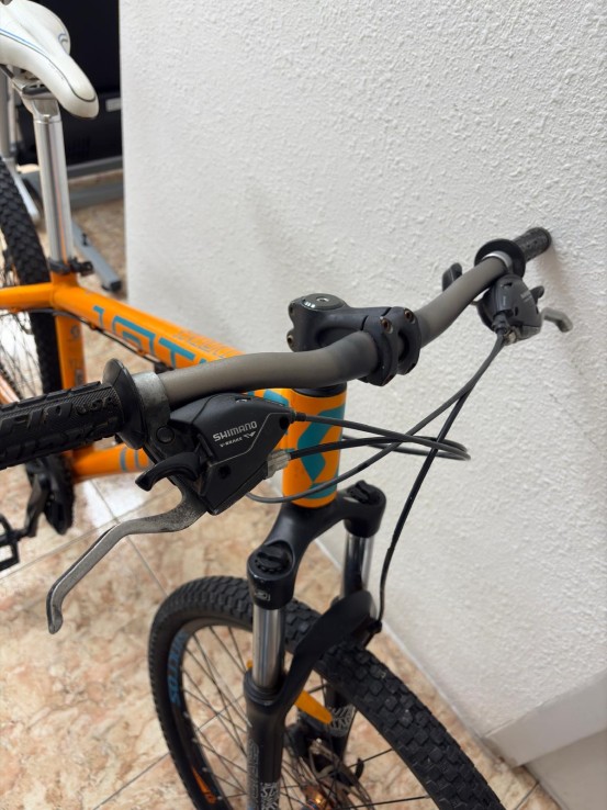 1-1-263621-4-Bicicleta Montana Scott Voltage YZ40 Naranja Talla S
