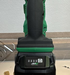 1-1-263068-2-Martillo A Bateria Hikoki DH 18DPA  2