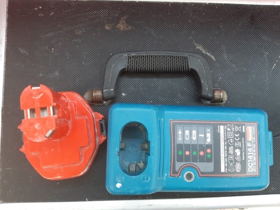 1-1-263433-2-Taladro A Bateria Makita 6281D Verde