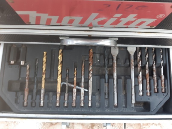 1-1-263433-3-Taladro A Bateria Makita 6281D Verde