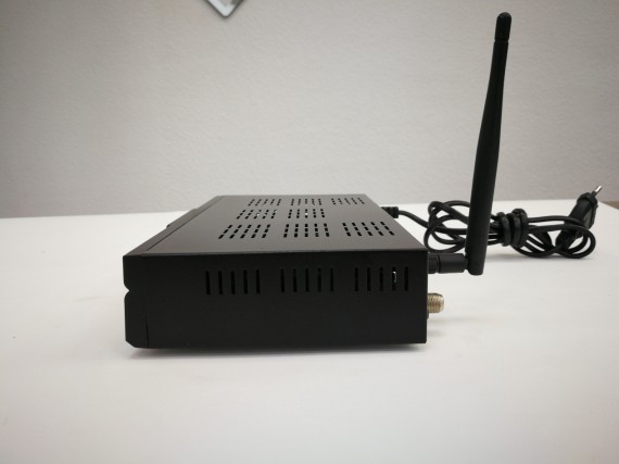 1-1-255995-5-Receptor Satélite Iris 9600hD 02 Negro