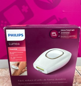 1-1-262732-1-Depiladora Laser Philips Lumea Essential 2