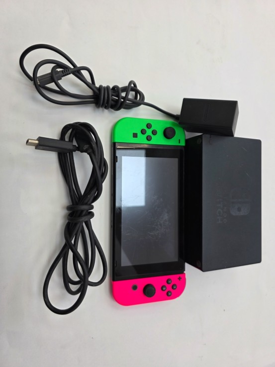 1-1-271477-7-Consola Nintendo Switch Hac 001 