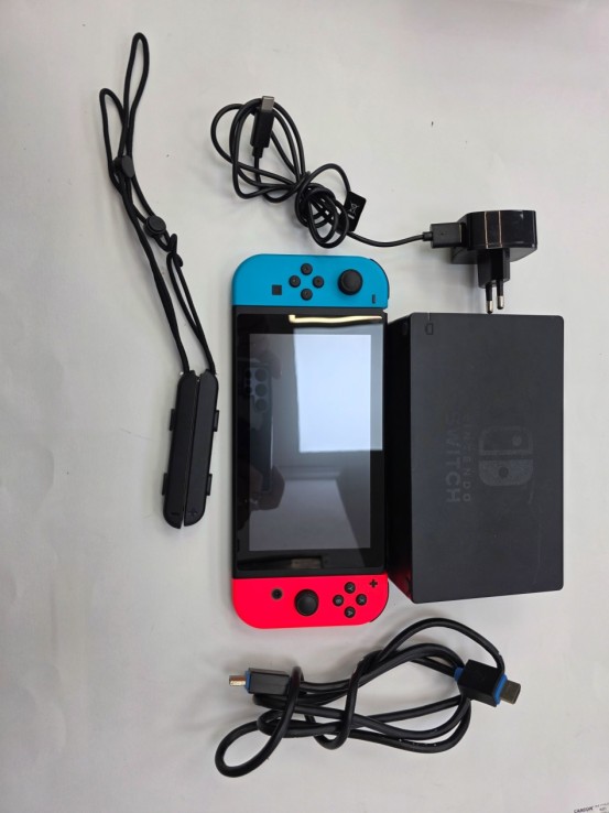 1-1-257232-1-Consola Nintendo Switch Hac 001 