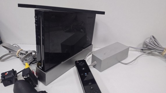 1-1-252917-1-Consola Wii Negra
