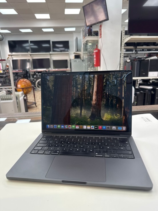 1-1-264156-1-Ordenador portátil Apple MacBook M3 Pro 18 512Gb 