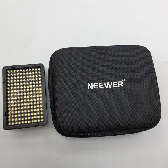 1-1-255283-5-Luz Estroboscopica Flash Neewer Nw-USBF550