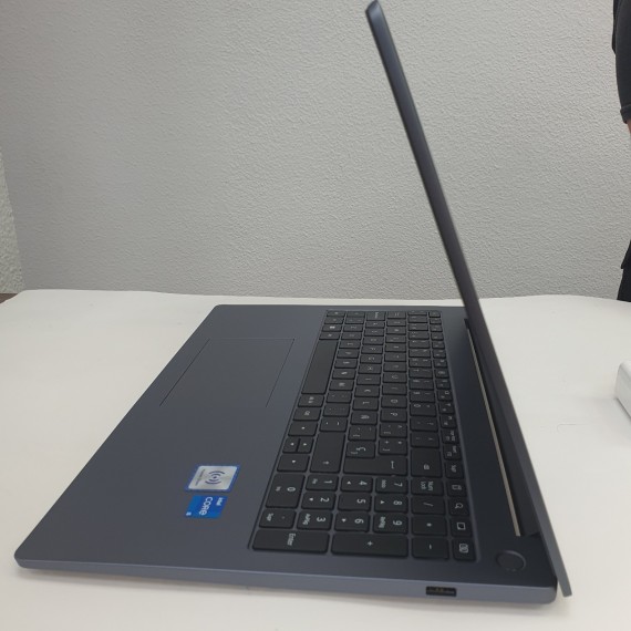 1-1-256770-5-Ordenador Portátil Huawei Mate Book D16 I5 12450 16 512Gb Space Gray 