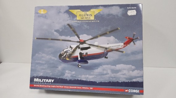 1-1-251616-1-Bebé y juguetes Corgi Aviation Sikorsky SH-3D Sea King Empire Test Pilots School 1987 AA33412