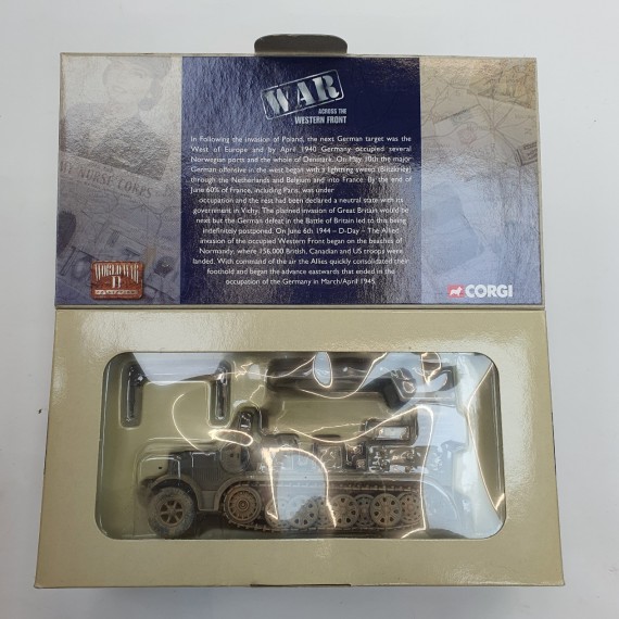 1-1-251655-1-Bebé y juguetes corgi cc60002 tanque WWII
