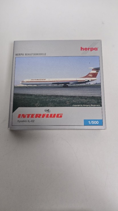 1-1-251625-3-Bebé y juguetes maqueta Herpa Miniaturmodelle llyushin IL-62 1:500