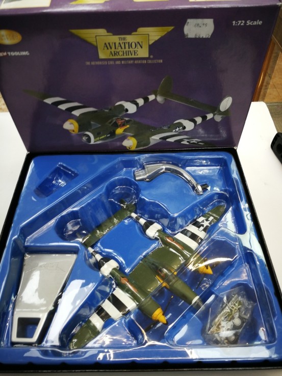 1-1-251660-1-Bebé y juguetes Corgi Aviation AA36602 Lockheed P-38J Lightning USAAF 20th FG, 77th FS, Eze Does 