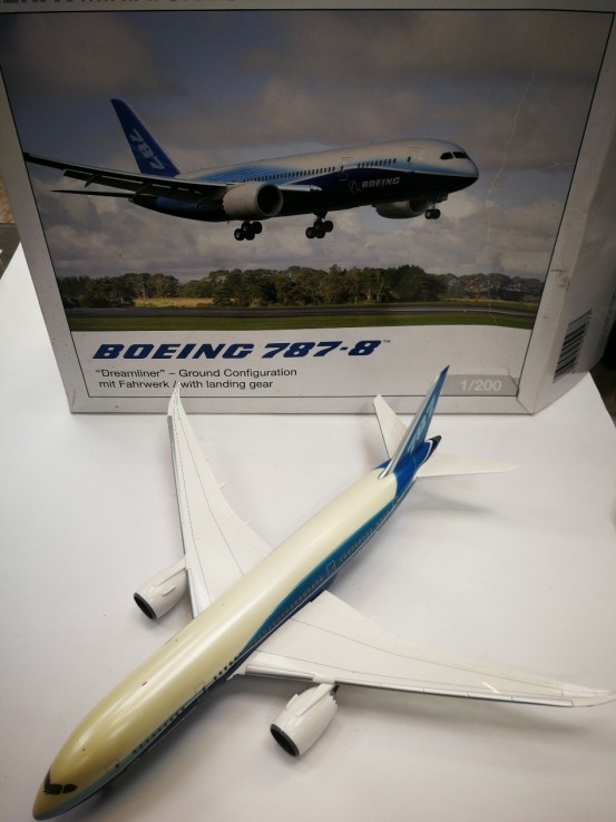 1-1-251662-1-Bebé y juguetes herpa miniaturemodelle boeing 787-8 dreamliner 550277