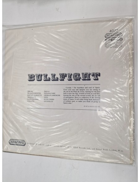 1-1-242502-2-bullfight