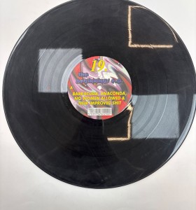 1-1-267579-1-Vinilo pink bases 2