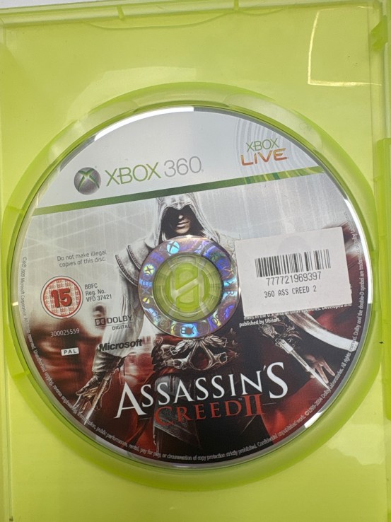1-1-271573-3-Videojuego Xbox 360 Assassins Creed II