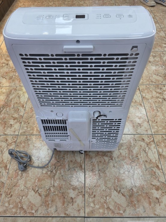 1-1-273217-3-Aire Acondicionado Hisense Apc12qc Blanco