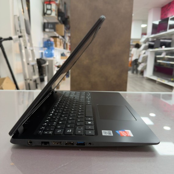 7-7-86615-4-Ordenador Portátil Acer N19C1 Intel I5-1035G1 8 Ram 256 SSD (Sin Uso)