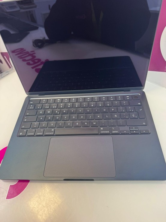 9-9-77032-5-Ordenador portátil Apple Macbook Air Apple M2 8gb 256gb 98 bat (2022)