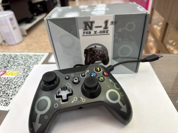1-1-273313-1-Mandos Xbox Series Compatible