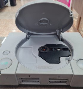 1-1-273356-1-Consola PS1 SCPH-9002 2