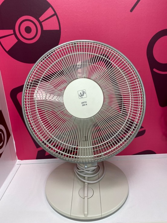8-8-77628-1-Ventilador Artic 305N